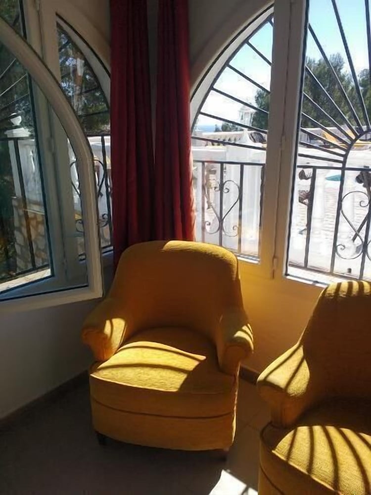lounge