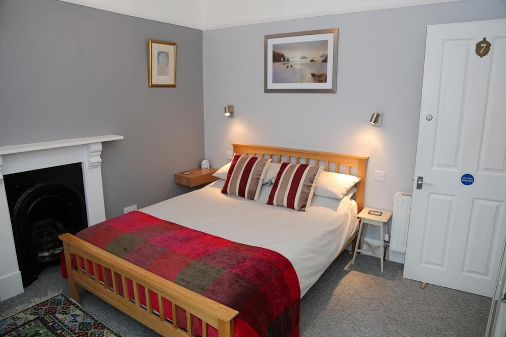 Acorns Guest House