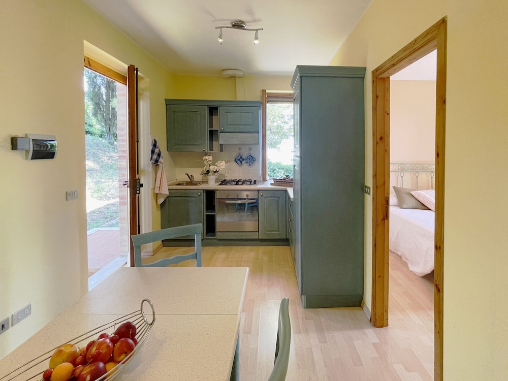 Casa Zefiro 4 by Marche Holiday Villas