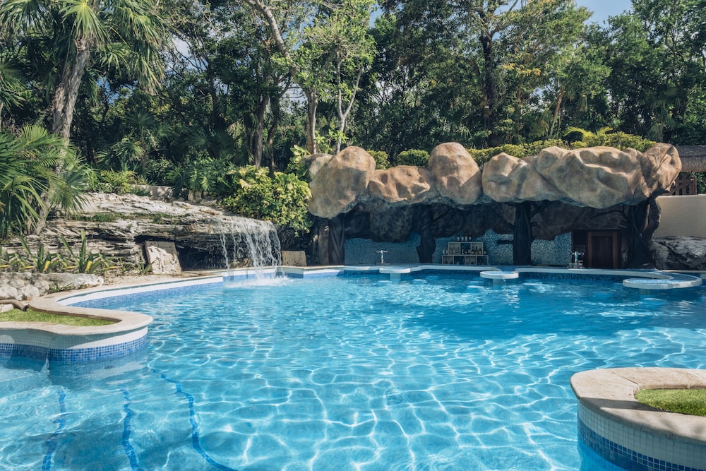 Iberostar Waves Quetzal - Property Image 20