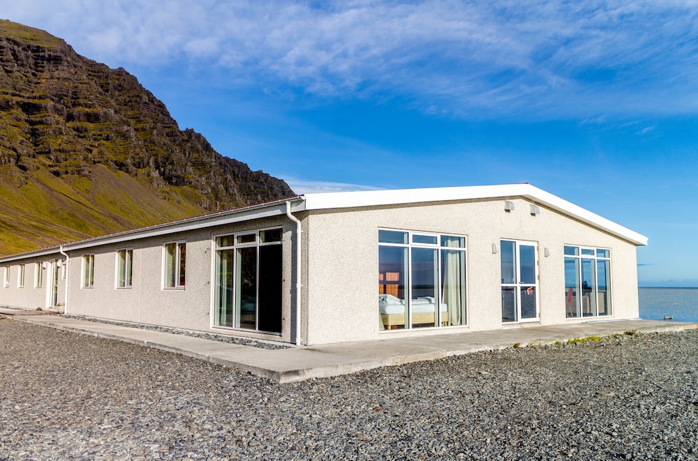 Guesthouse Gerði