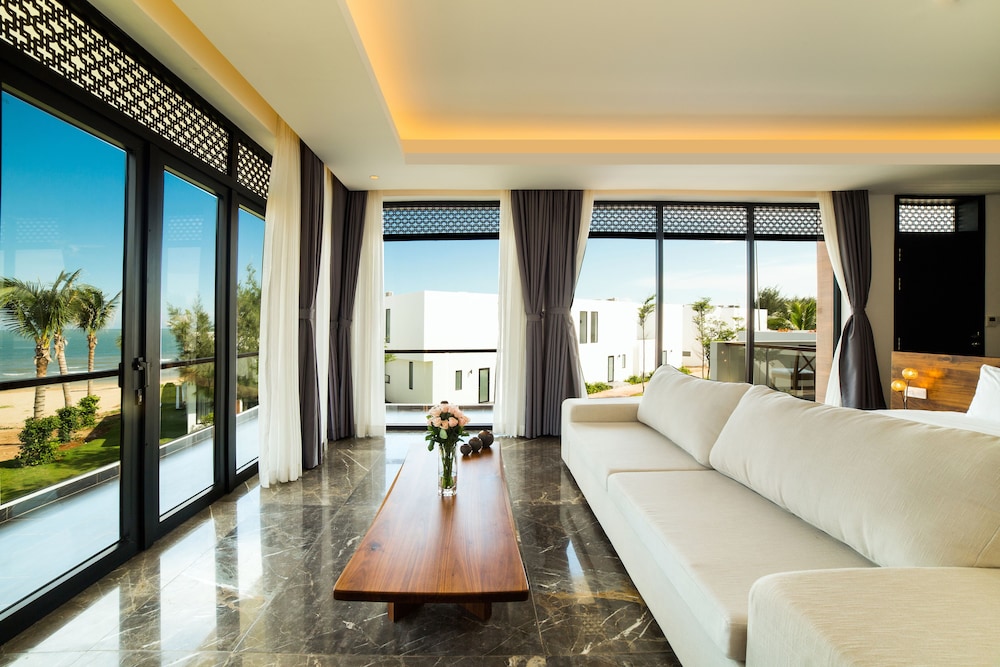 Saint Simeon Resort & Spa