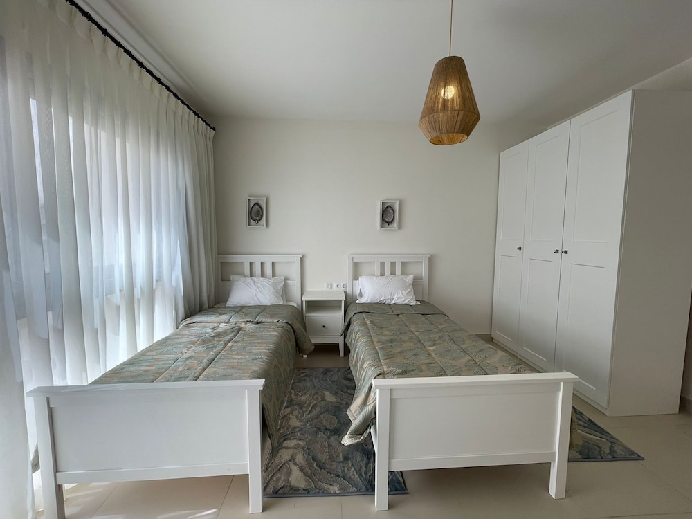 Marassi 4 bedroom marina sea view view 4