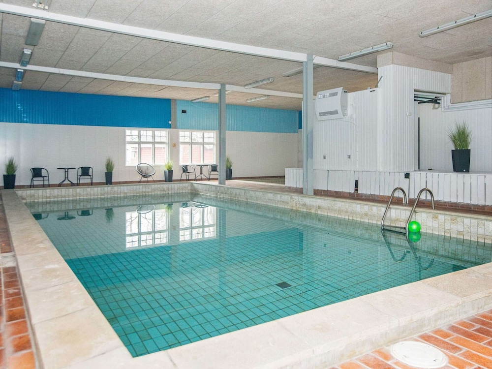 6 Person Holiday Home in Hojer view 3