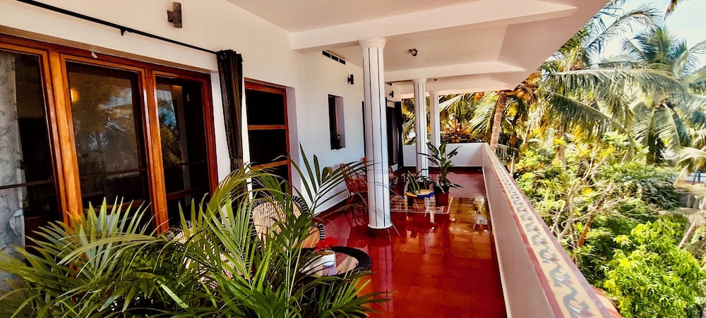 Room-5 min Hawa Beach Kesaviyam Luxury