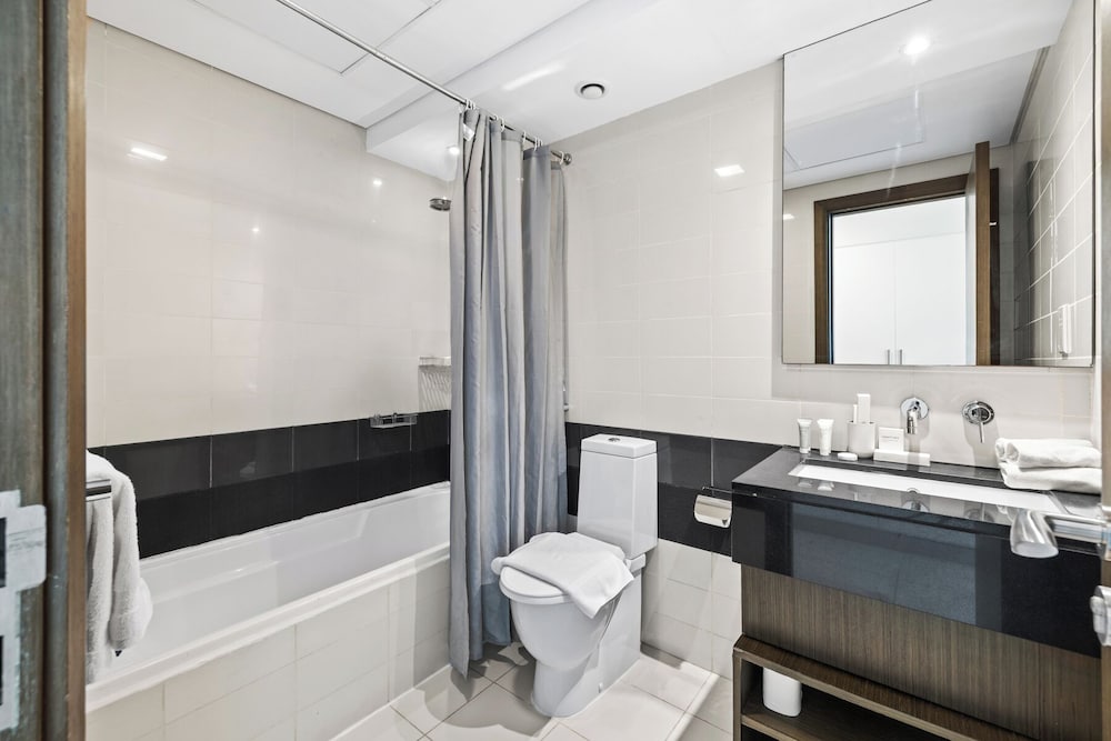 2BR Partial Burj Khalifa View
