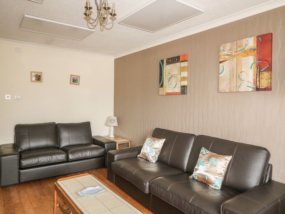 79 Corrour Road