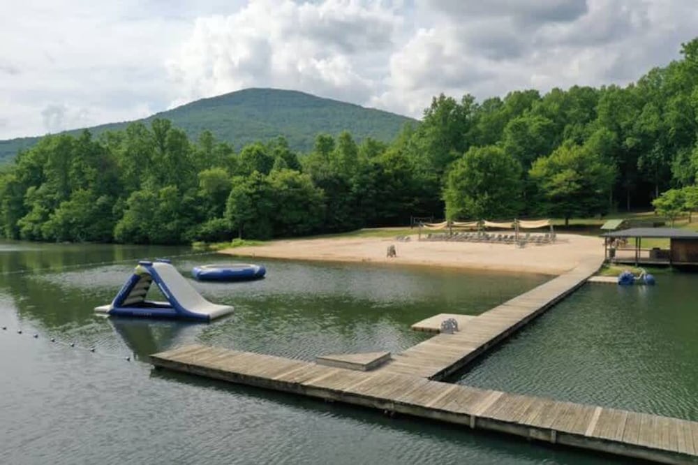 Wintergreen Ridge Retreat - Family Home
