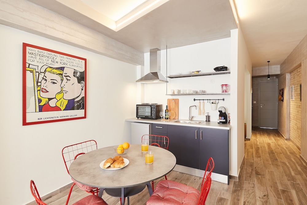 toStay Athens