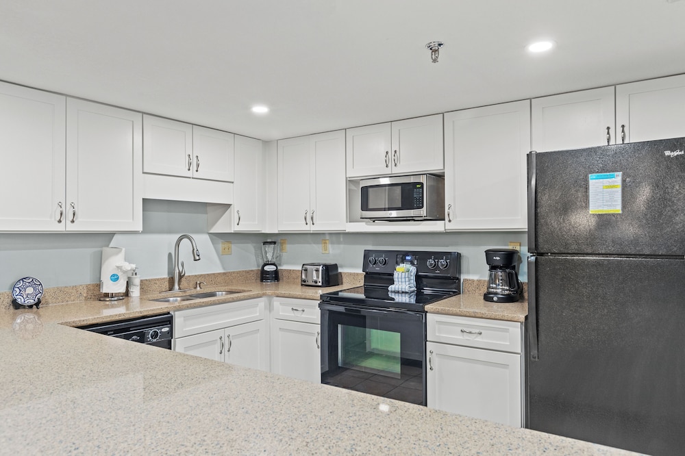 Watercrest 905 Beachfront Bliss