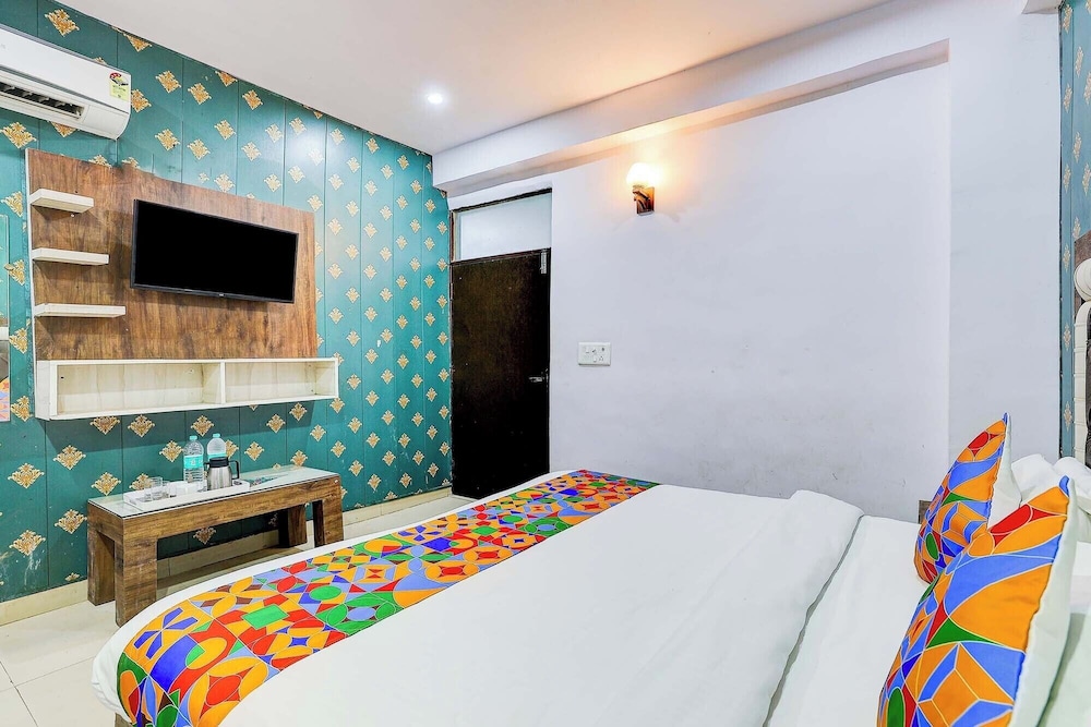 Fabhotel Golden Stone