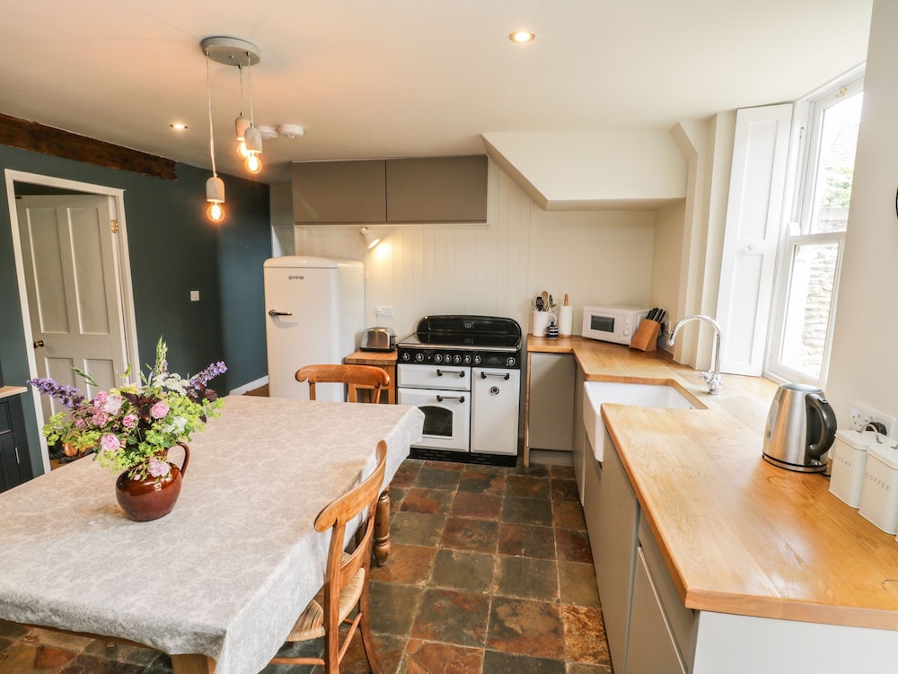 Snowdrop Cottage