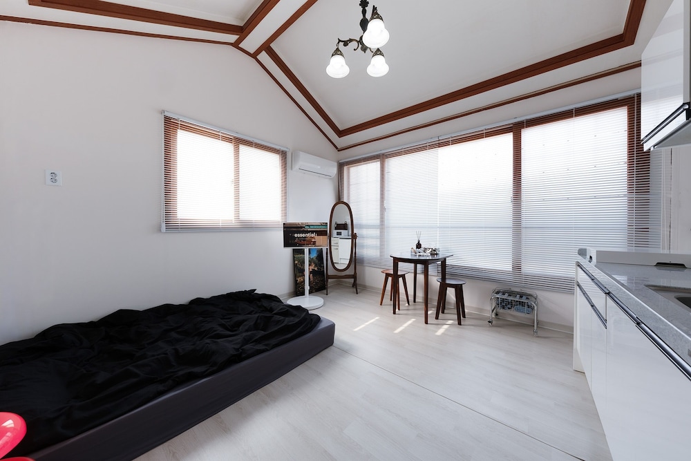 Ganghwa Aboha Pet-friendly Pension