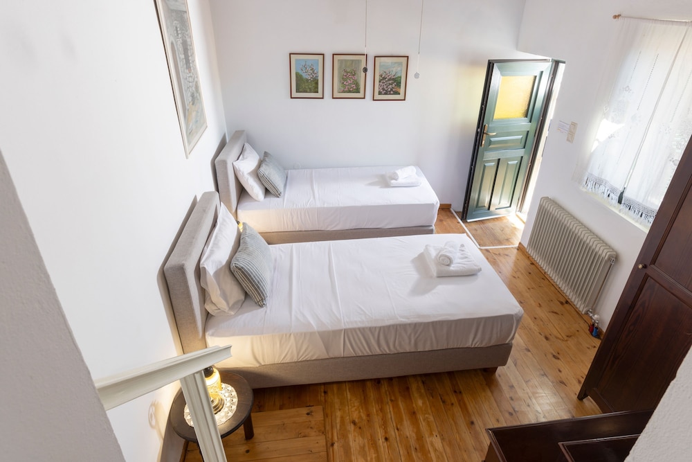 Villa Helidona With Private Pool