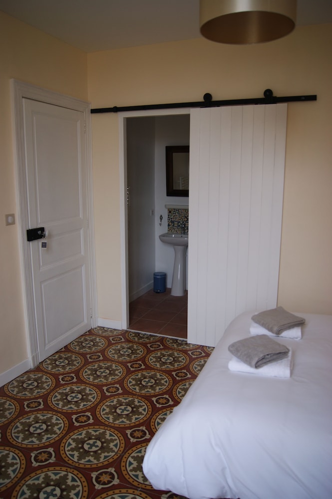 Le Petit Molière Chambres d'Hôtes view 4