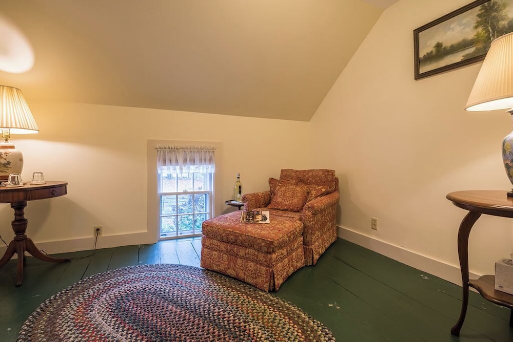 Inn at Valley Farms