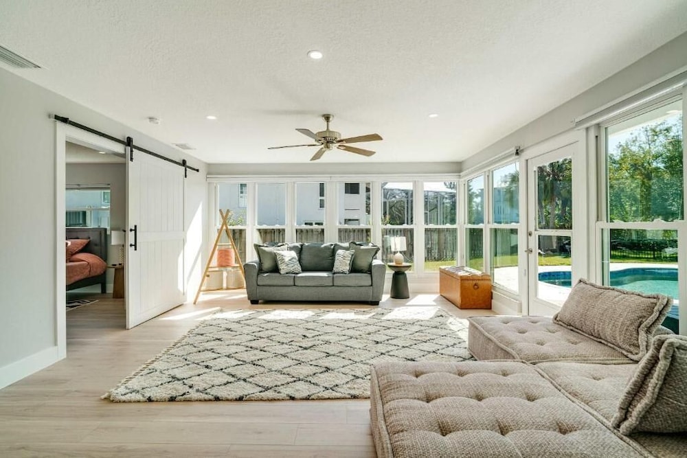 Luxury Waterfront Home in Sarasota