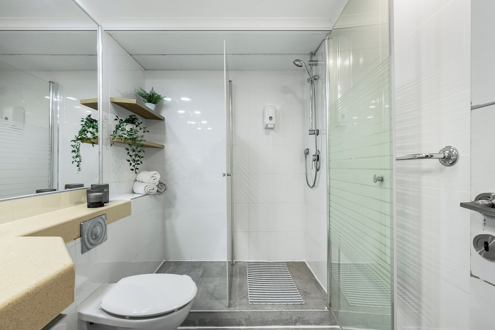 Royal Park Apt Resort by Sea N Rent