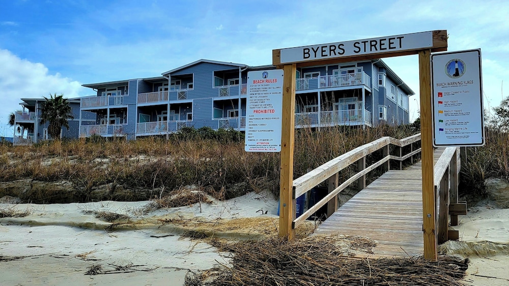 Bay View Villas 2 by Tybee Vacation Rentals