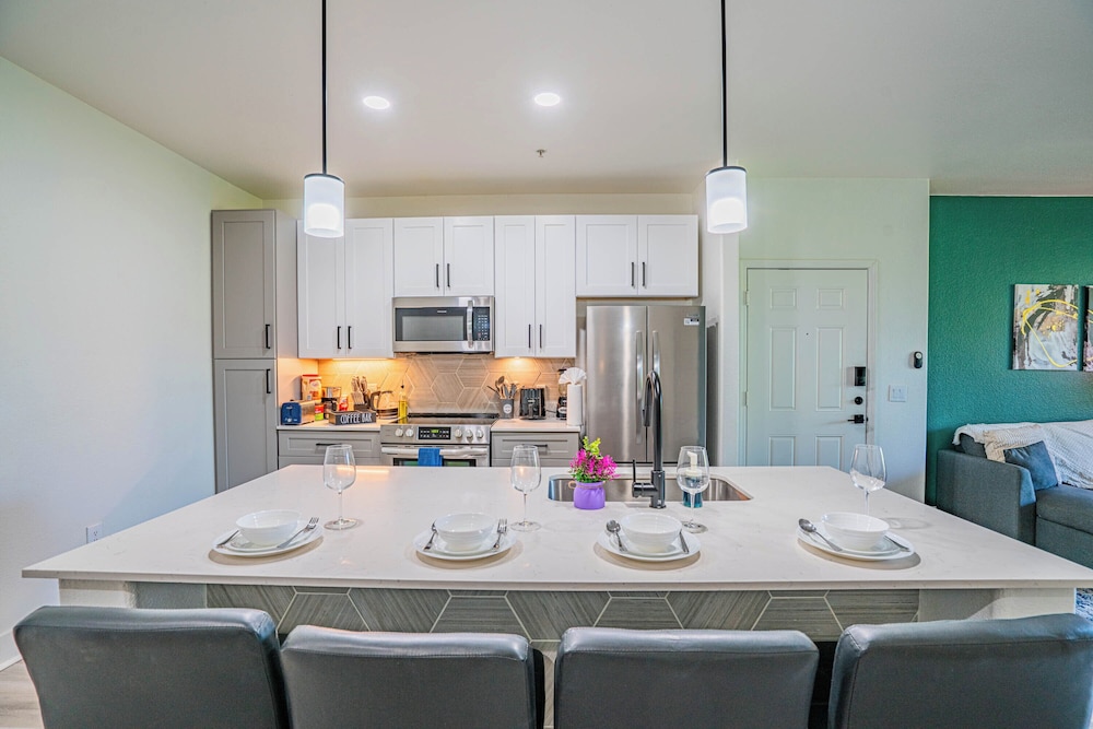 ROVE LIVING/KB - Zone Westgate