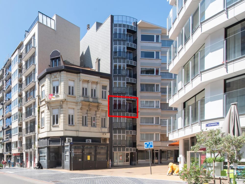 Apartment With Lateral sea View in Ostend