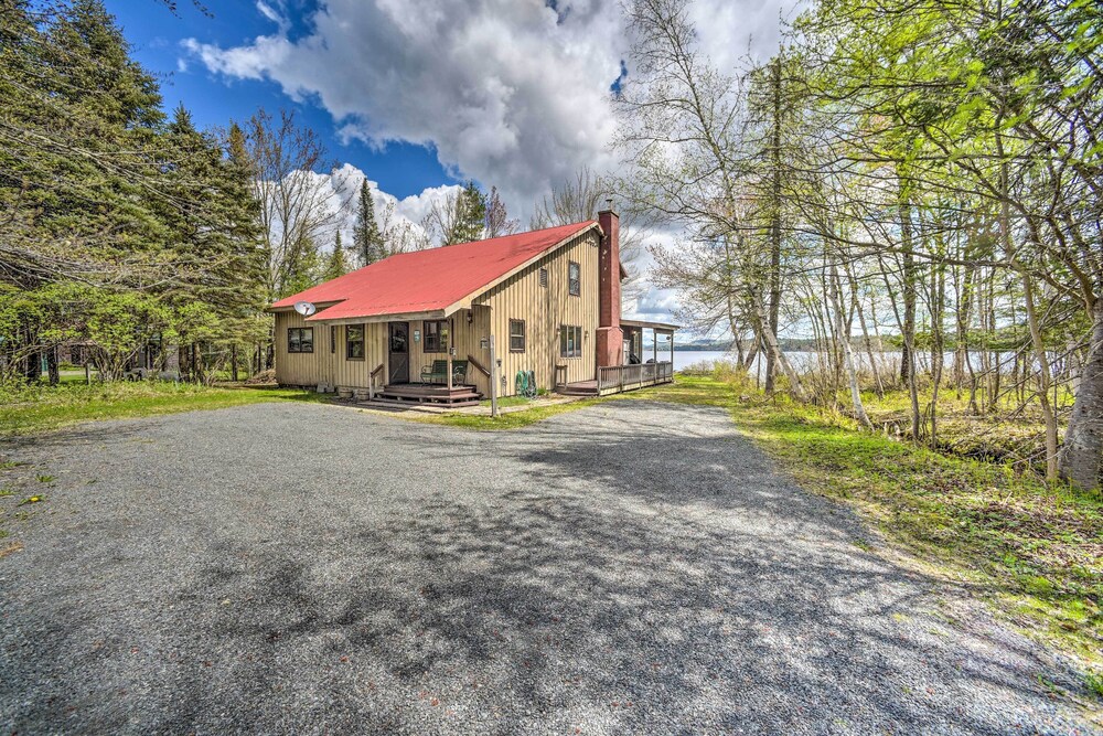 Waterfront Lake Pleasant Getaway w/ Kayaks, Grill! view 5