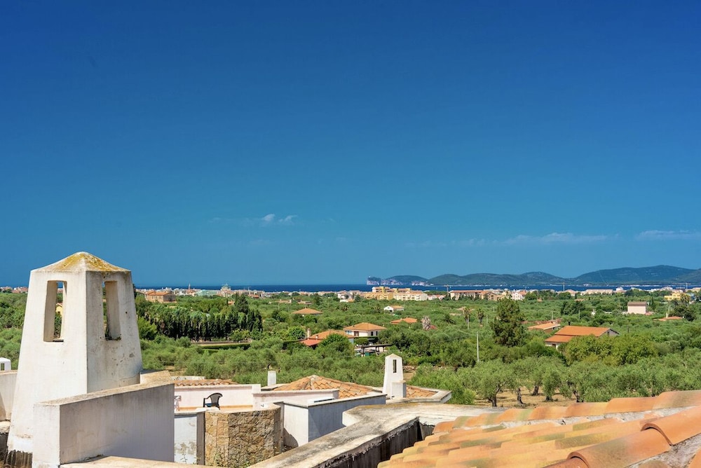 Vista Blu Resort con piscina view 5