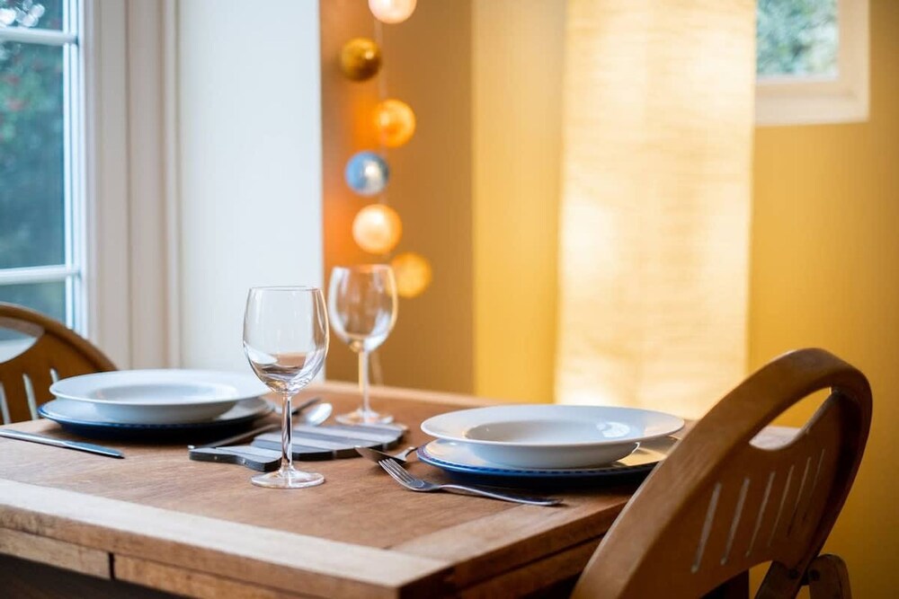 Host Stay Tivoli Den view 3