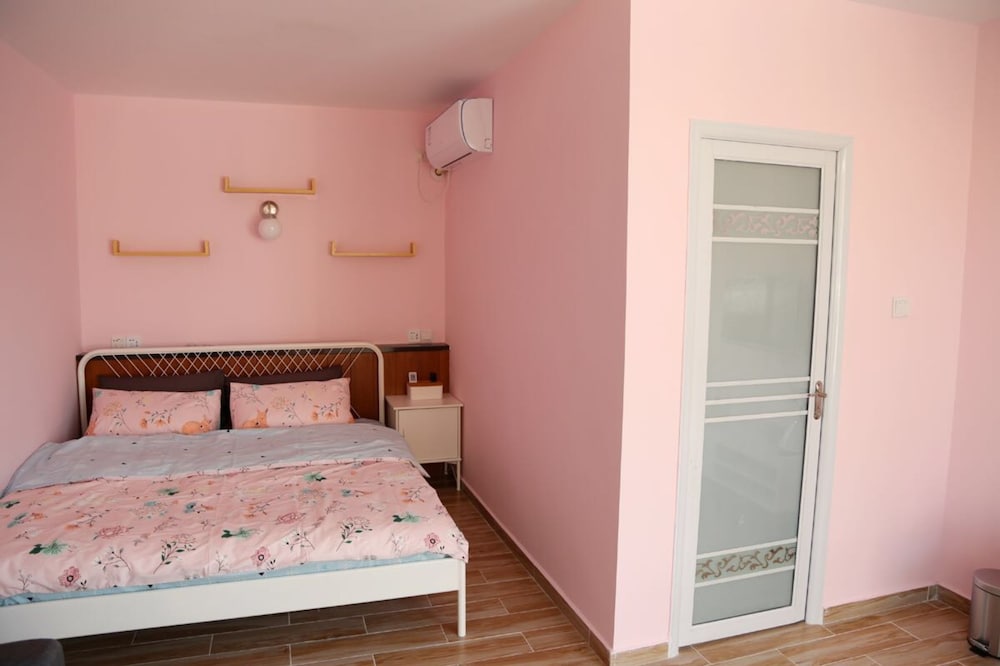 Jiaochangwei Fengchao Guesthouse