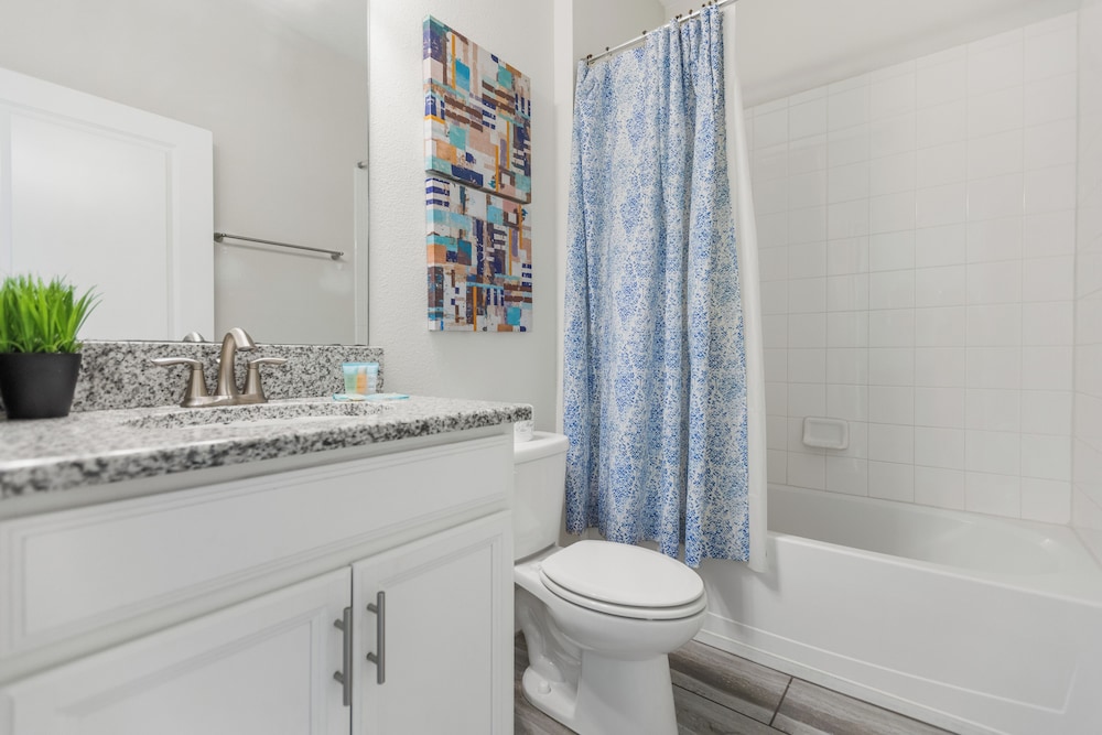 Kissimmee Retreat  6BR House Sleeps 14