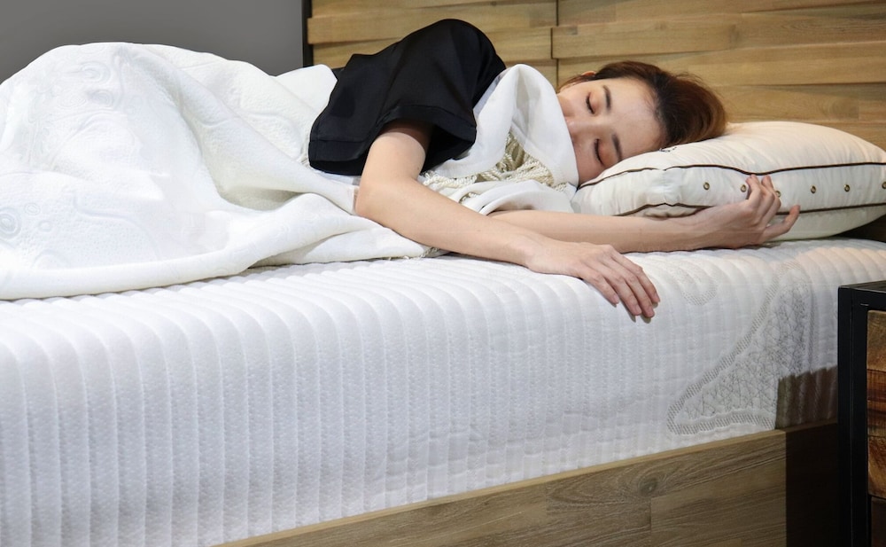 Yourcity Warm Nest - Taipei 101 and Big Dome Large Space & Sleeps 8 people