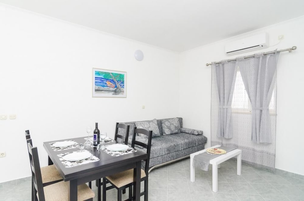 Apartments Grga