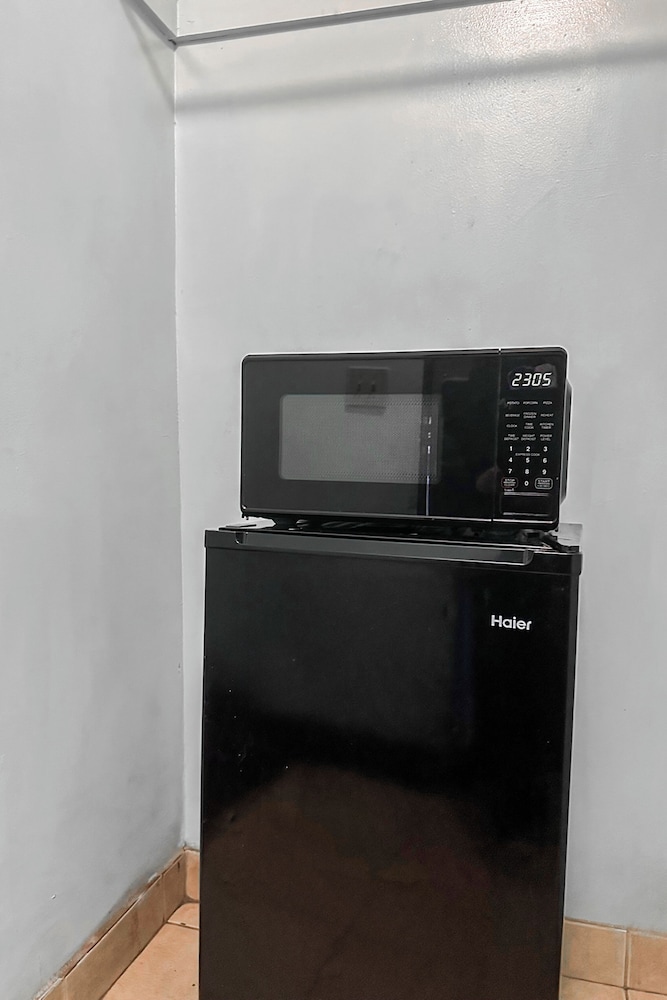 OYO Hotel Jonesboro Near Atlanta Airport