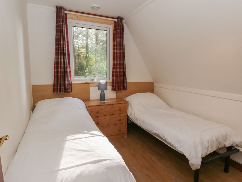 27 Invergarry Lodges