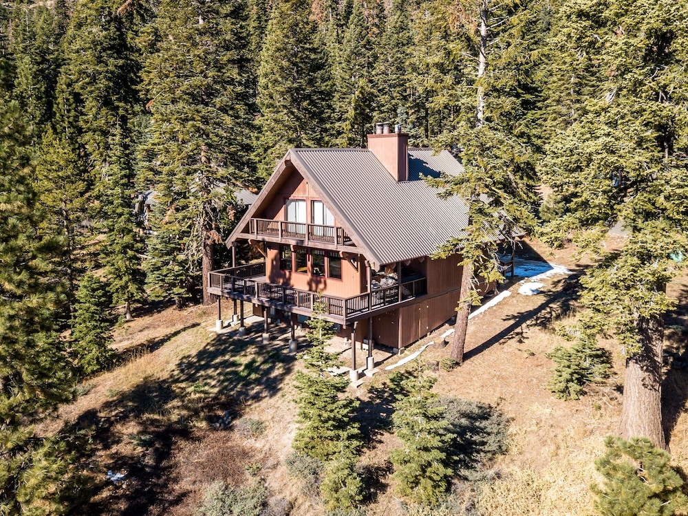 Overlooking Beautiful Bear Lake VH#318 by Bear Valley Vacation Rentals view 4