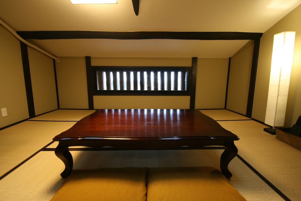 HARUYA Umekoji - Hostel