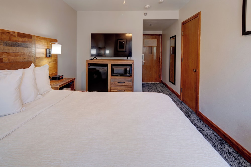Sylvan Lake Lodge at Custer State Park Resort
