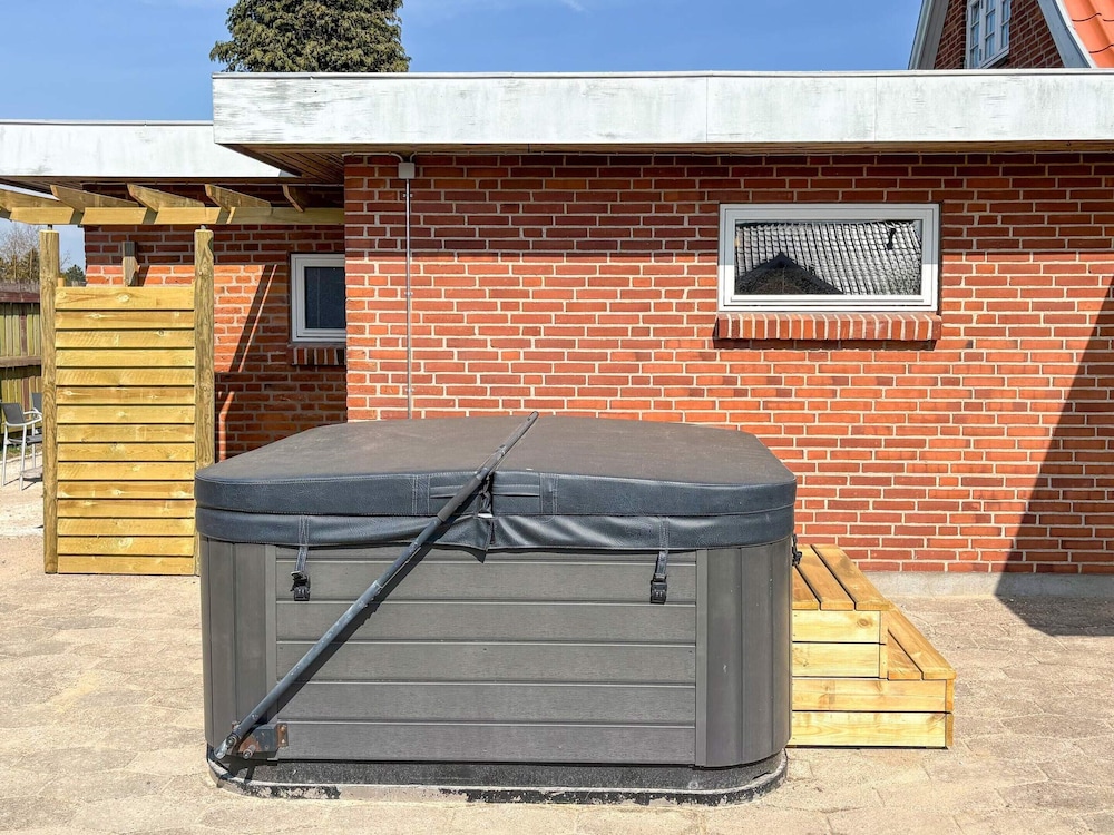 4 Star Holiday Home in Logstor