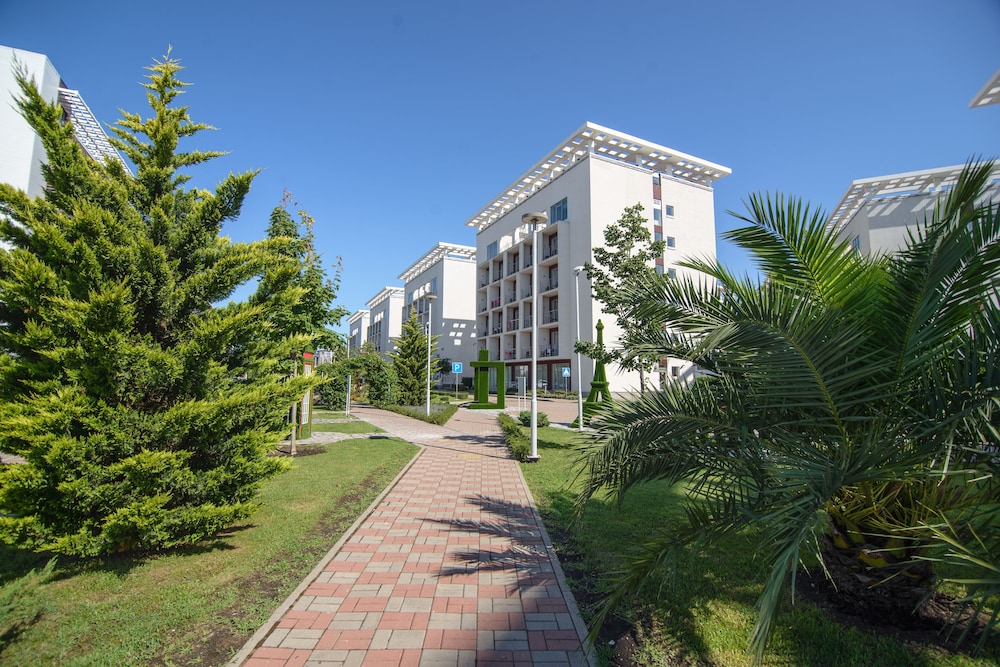 Bridge Resort