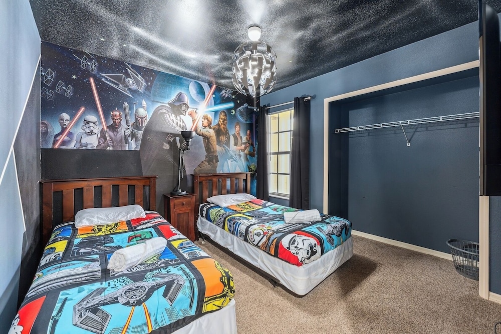 3-br Condo Near Disney Family-friendly Retreat