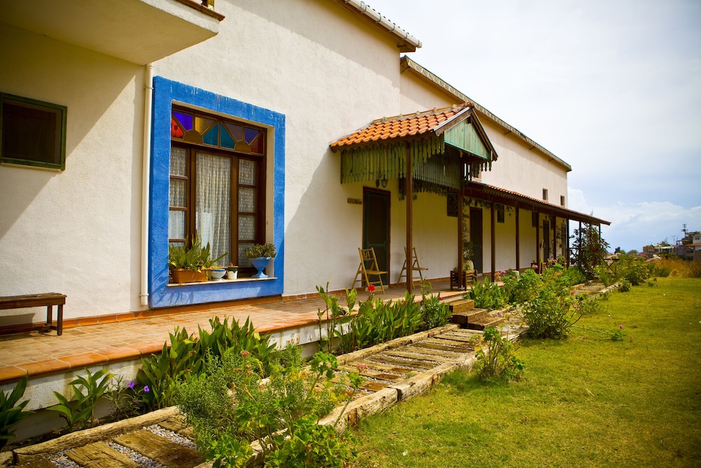 Mavi Keci Otel