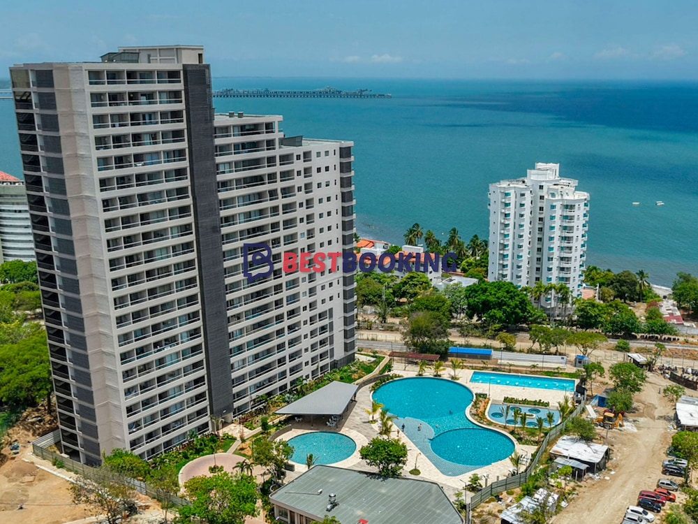 Santa Marina Luxury Stay - Ocean View