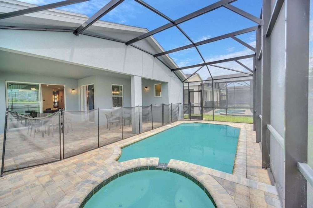 6 Bed 5 Bath Villa Pool&games Solara 2386salty 6 Bedroom Villa