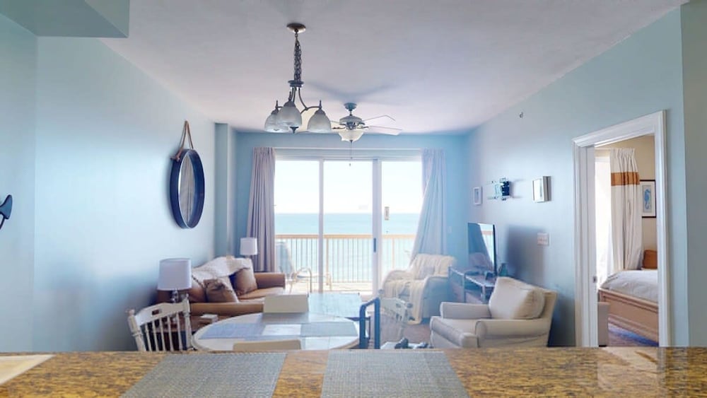 Coastal Condo 807 by Brightwild Beachfront