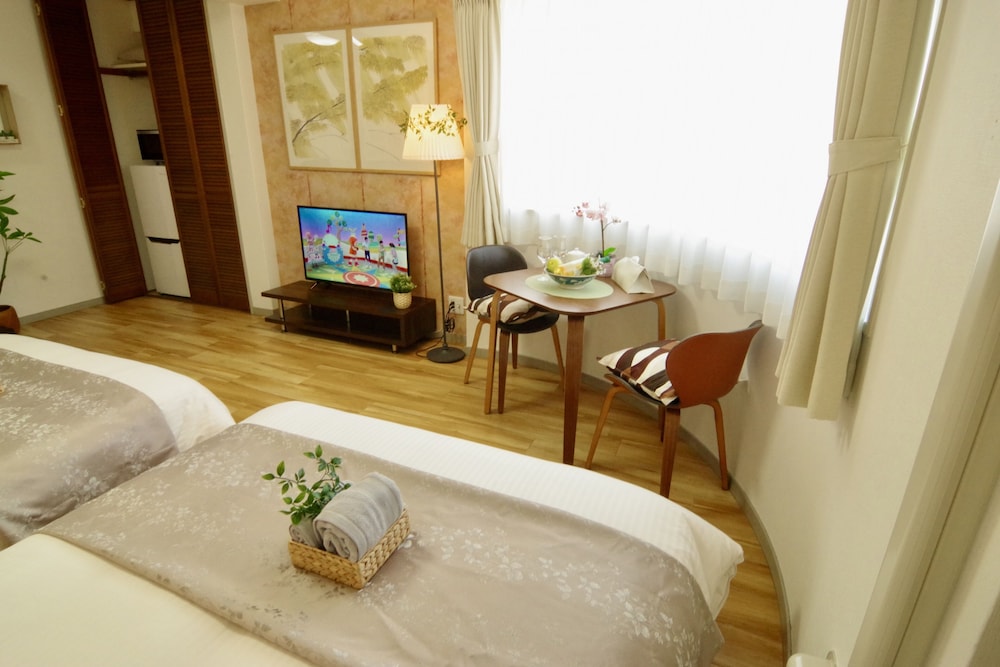 Nipponbashi Art Hotel