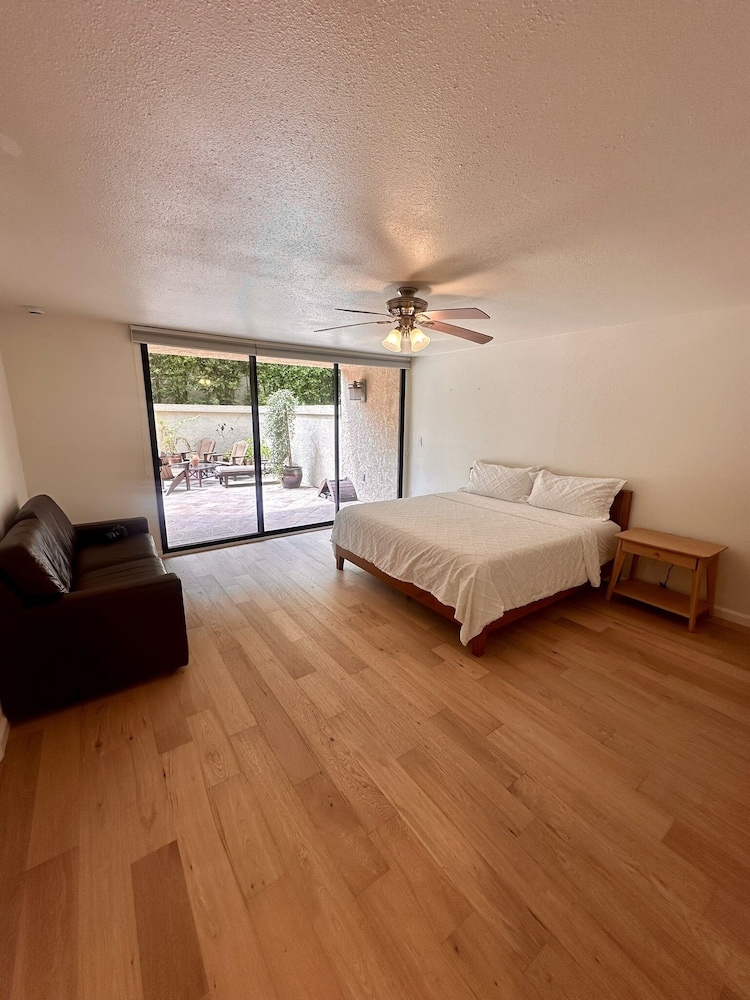 La Jolla Gem 3 Bedroom Condo view 5