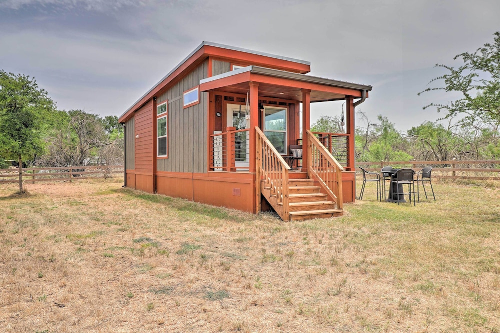 Modern Sunset Cabin w/ Wood Fire Pit!