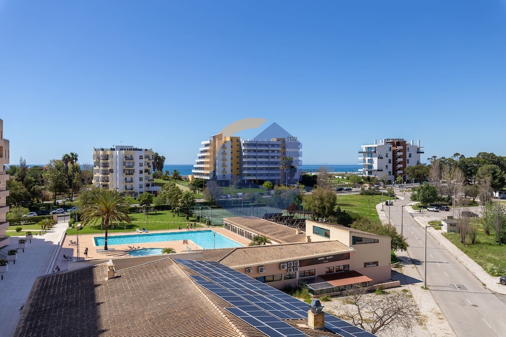06 in Portim o With 3 Bedrooms and 2 Bathrooms
