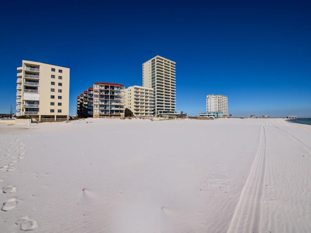 Fourth Floor Condo at The Whaler With Amazing Gulf Views view 5