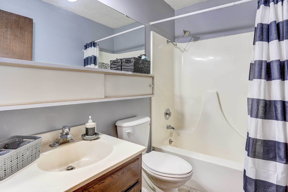 Pierre Vacations - Pierre Vacation Rental - 9 Mi to Oahe Dam! - Property Image 10